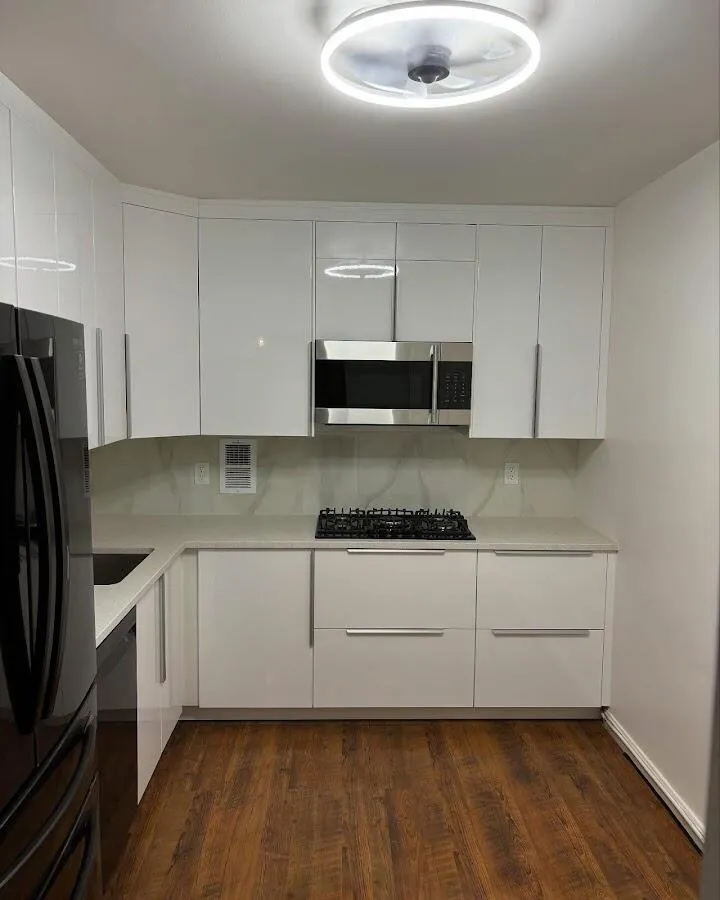 Renovated kitchen with quartz countertops in Kyle